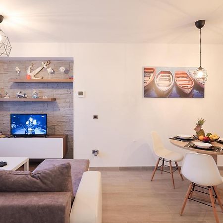 Coco Apartment Pirovac Ngoại thất bức ảnh