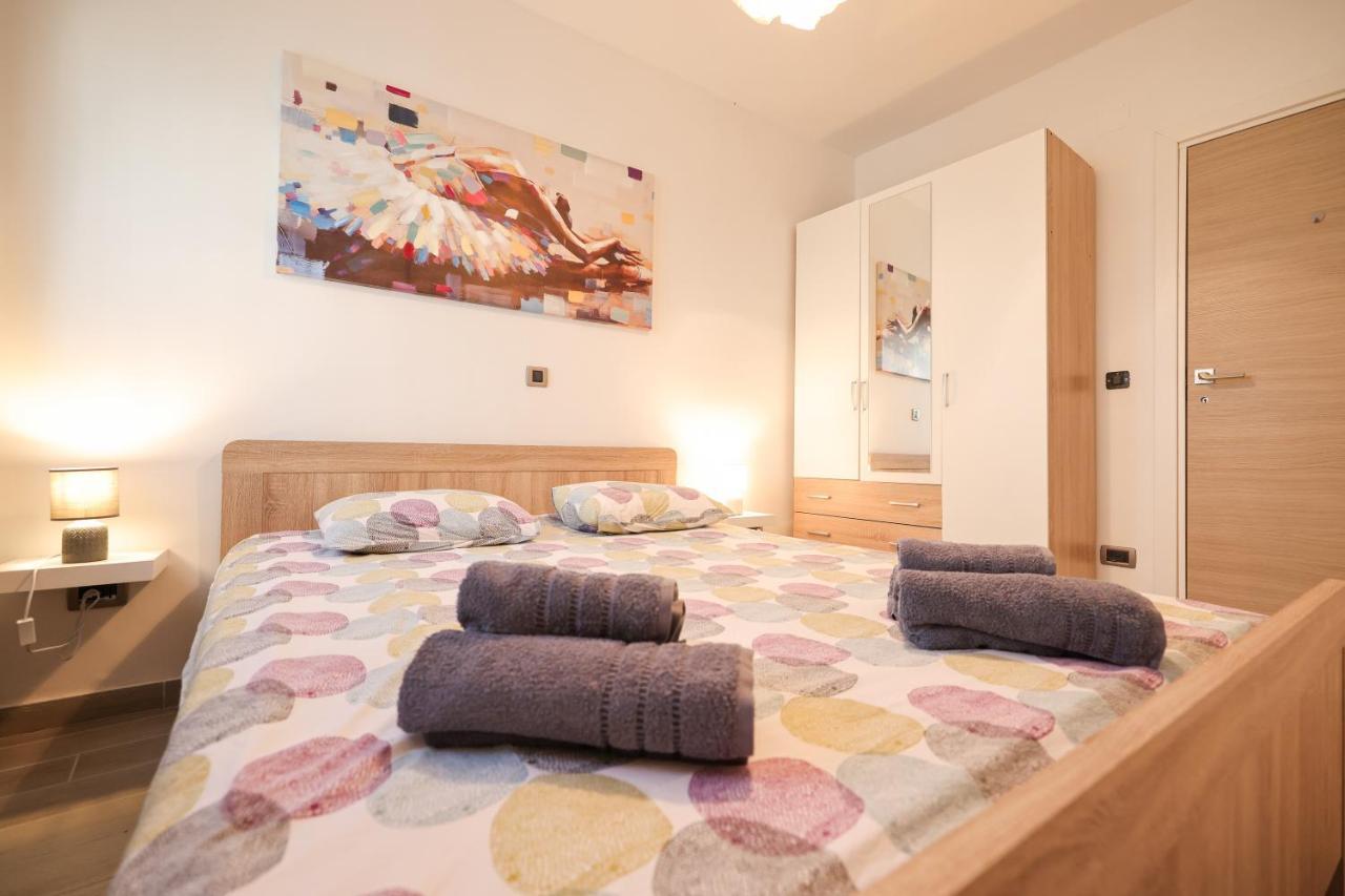 Coco Apartment Pirovac Ngoại thất bức ảnh